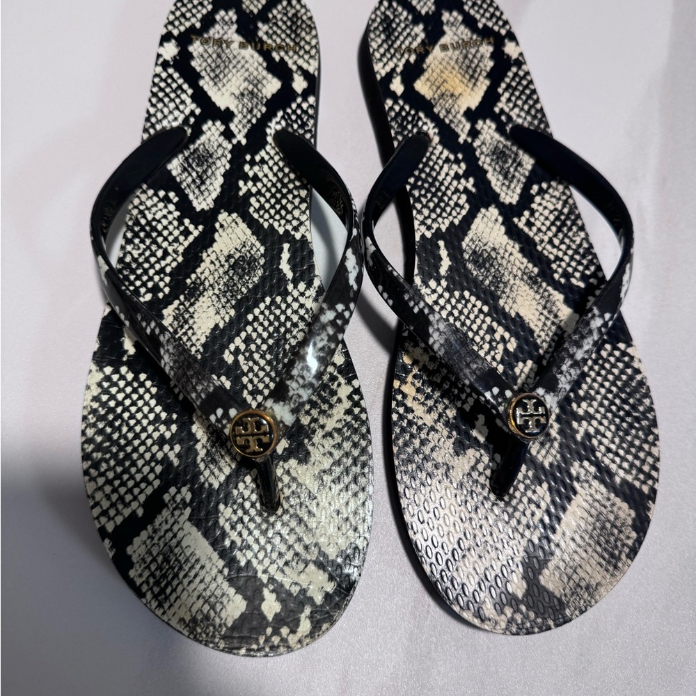 Tory Burch Black and Cream Snake Pattern Sandals